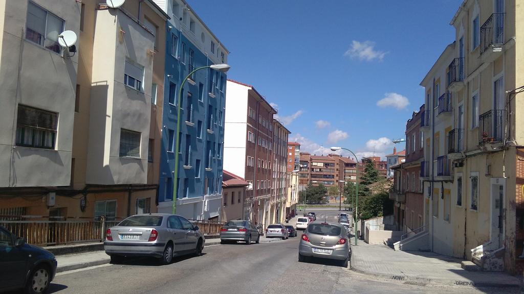 Los Colonia Apartment *